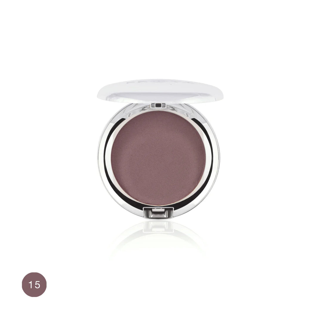 Frøya Soft Eyeshadow – 15 myke, pigmenterte nyanser for enhver anledning