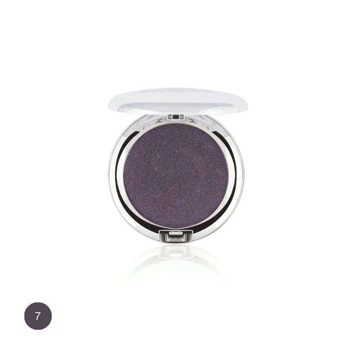 Frøya Soft Eyeshadow – 15 myke, pigmenterte nyanser for enhver anledning