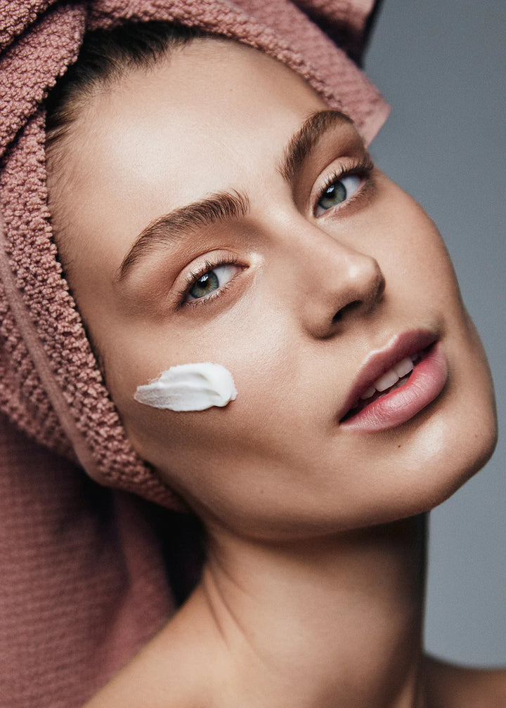 Frøya Resurrection Eye Cream – pleie og fukt til det sensitive øyepartiet